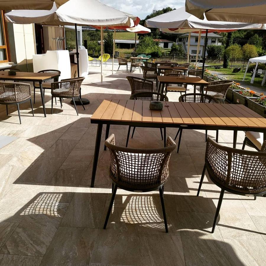 Hotel Restaurante Val Antas de Ulla ภายนอก รูปภาพ