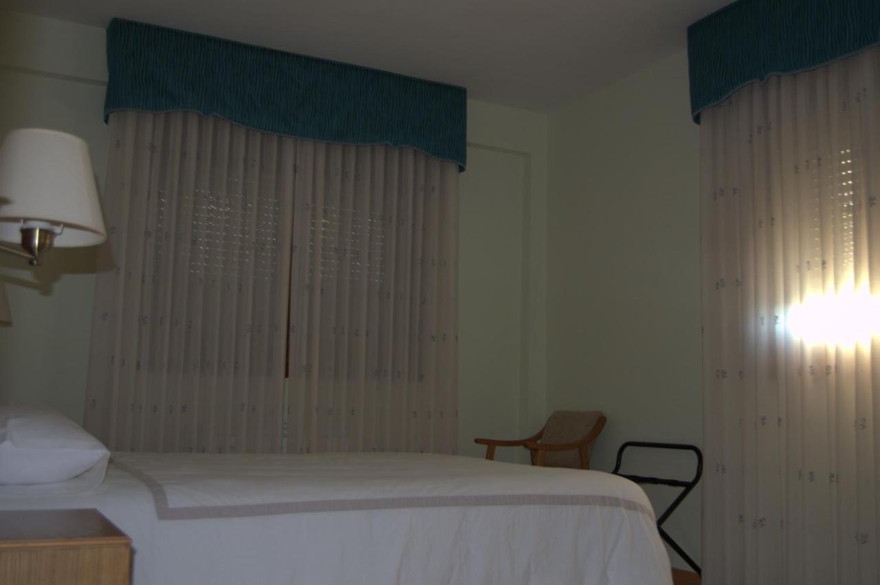 Hotel Restaurante Val Antas de Ulla ภายนอก รูปภาพ