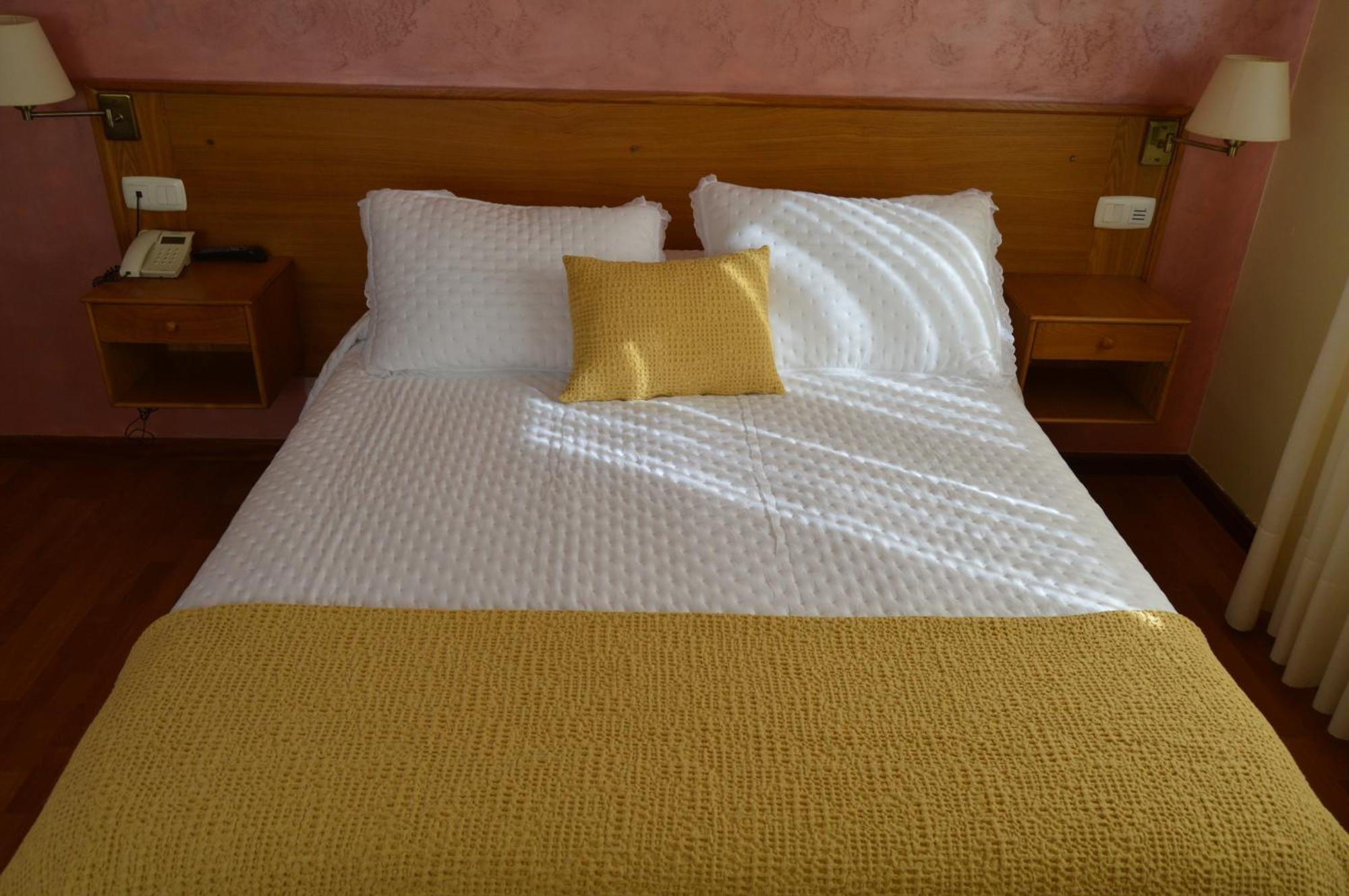 Hotel Restaurante Val Antas de Ulla ห้อง รูปภาพ