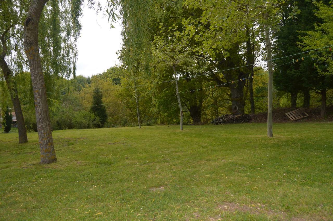 Hotel Restaurante Val Antas de Ulla ภายนอก รูปภาพ